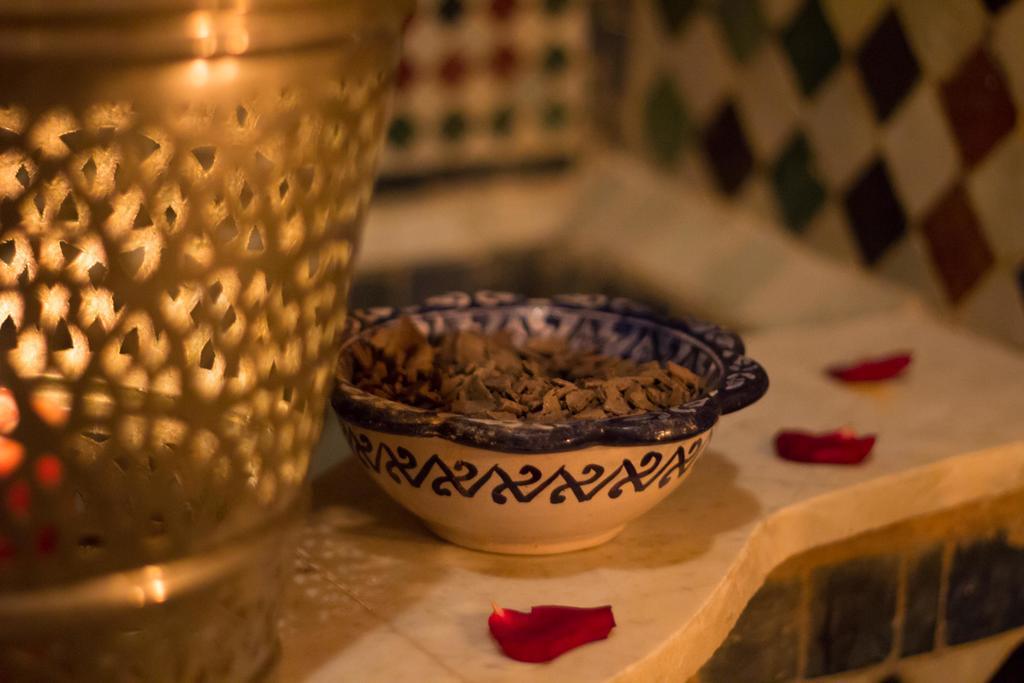 Riad - Dar Al Andalous Fès Exteriör bild