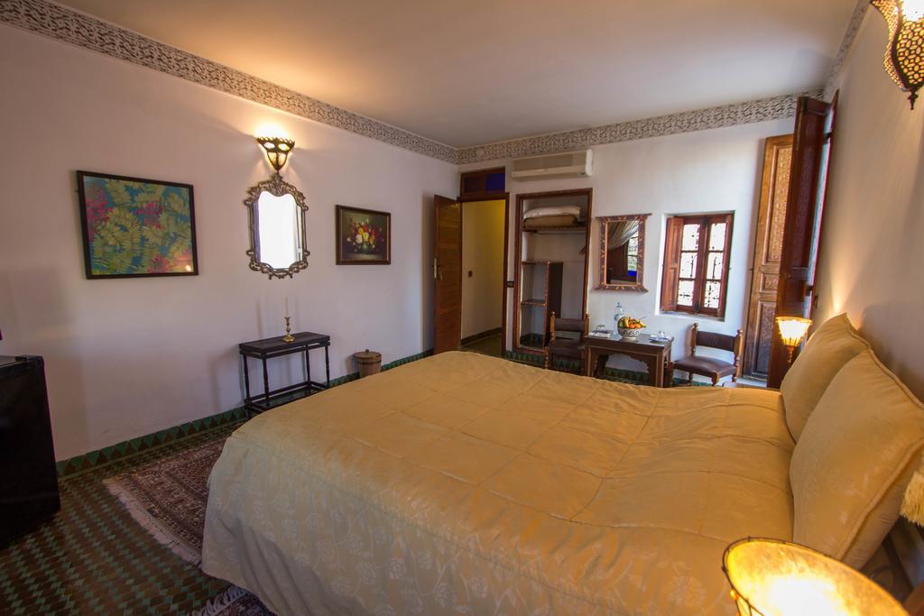 Riad - Dar Al Andalous Fès Exteriör bild